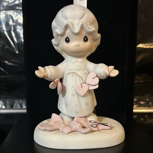 Precious Moments Cream and Pink Heart Sculpture